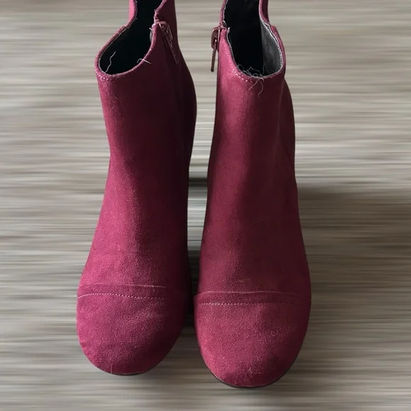 Aerosoles Scroll Book Womens Ankle Boots Burgundy Faux Suede - Picture 4 of 5